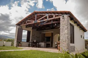 Private nature cabin with pool - Image 3