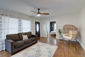 Guest Favorite • 2 Living Rooms • King Suite - Image 3