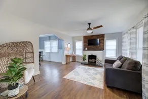 Guest Favorite • 2 Living Rooms • King Suite - Image 2