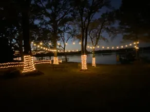 The Lake House on Lake Limestone - Image 2