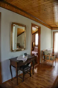Wooden Sofita House with Unlimited View - Image 4