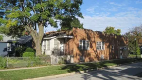Cozy, King/Queen bed, 2 bedroom. - Image 2