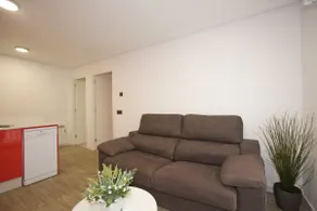 La Cueva Apartments No. 5 - Image 2