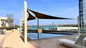 Stylish Marina View 1 Bedroom Apartment - Image 5