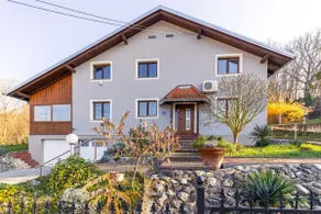Villa with pool, sauna, jacuzzi and game room - Image 2