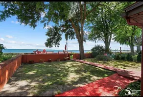 Restored historic log cabin & deck on Lake Erie - Image 2