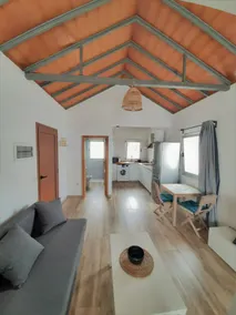 Quiet and beautiful apartment, private parking. - Image 3