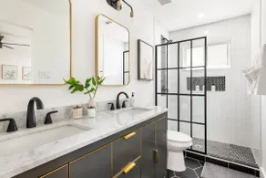 Zen Austin Retreat | 3BR•King Beds•Fast Wi-Fi•Yard - Image 5