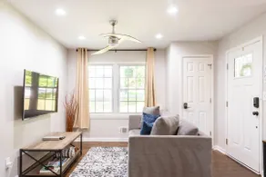 Modern Stay 5 BR ATL Retreat Near Airport/Stadiums - Image 3