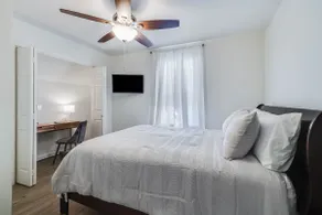 Renovated 3BR/2BA By Hwy 90 + Free Wi-Fi & Coffee - Image 4