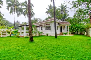 Pvt pool-villa getaway 200m from Galgibaga beach - Image 3