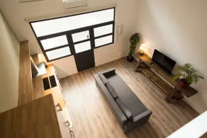 Lovely loft with a patio - Image 5