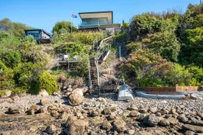 Luxury waterfront home with pool and beach access - Image 4