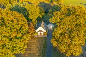 School House Cottage - Extended Stay Retreat - Image 3