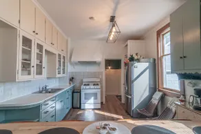 School House Cottage - Extended Stay Retreat - Image 5