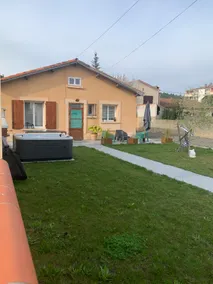 Private parking villa - Image 3