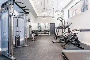 Grand | 2BR | 2 Bath | Free Parking | 30 min NYC! - Image 3