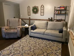 Cheerful 3 bedroom home waiting your arrival! - Image 2