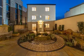 Stunning 4 bed historic townhouse in Oxfords heart - Image 3
