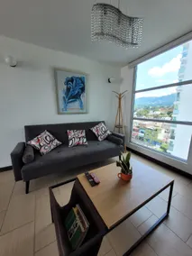 Unit with 3 rooms zone14 + 10 min from Oakland - Image 3