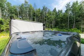 Hotel at home - Le Distinction, pool and spa - Image 3