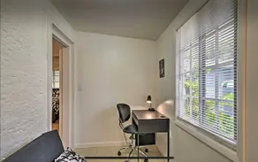 NEW! Charming Home near Brickell w/ Private Yard! - Image 5