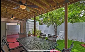 NEW! Charming Home near Brickell w/ Private Yard! - Image 4