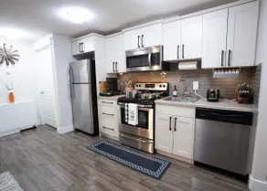 Modern, spacious & cozy-fast Wi-Fi/Self check-in - Image 4