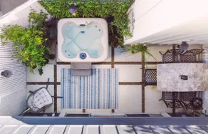 Modern Designer Home w Hot Tub - Villa Pearl - Image 3
