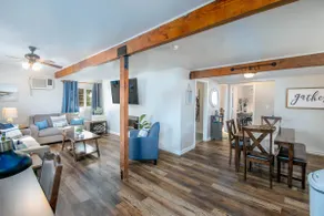 Charming Winchester Guesthouse near Wine Country - Image 3