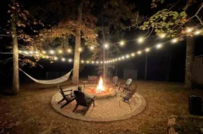 Storybook Cottage near Leipers Fork, TN - Image 5