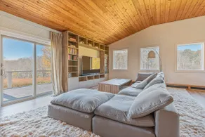 Modern Luxury in the Catskills! New 7 Bedroom Home - Image 5