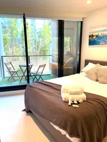 Urban Oasia off Chapel St with GYM, Pool & Parking - Image 2