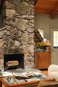 Stylish Mountain Retreat, 22 Acres, Outdoor Sauna - Image 5