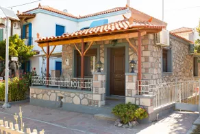Angela's Beach House, Petra - Image 2