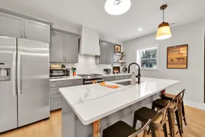 Large Modern Downtown Home with Historic Charm - Image 3