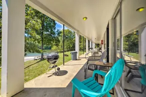 Whispering Pines Condo~Pool ~ Beach ~ Lake Rentals - Image 3