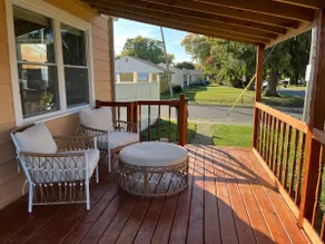 Charming 3BR Cape Cod with Free Off-Street Parking - Image 3