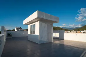 New apartment with private parking - Image 3