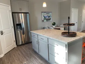 3-bedroom Townhome in Beaufort, NC with Pool - Image 4