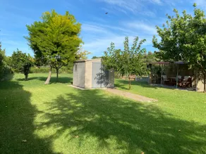 Cottage, with a large garden, near the beach - Image 4