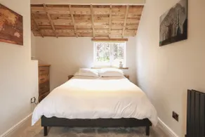 Luxury Period Home near Beverley - Image 4