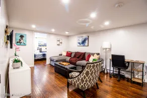 Cozy 2 Bed - 2 Bath Lower Level in Central Chatham - Image 2