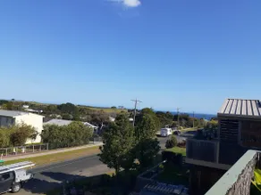 Beach House @ Smiths Beach - Image 2