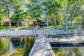 Whitefish Chain Lake Home with Beach + Sauna + King Beds + Kayaks +Paddle Boards - Image 3