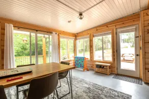 Creekside Cabin Near Lake - Image 3