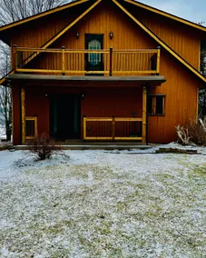 ALL Season Waterfront Cottage with WIFI, BBQ, Beach & Boat Ramp - Image 2