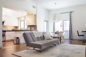 Resort-Style Suite with Gorgeous Views near DTLA - Image 2