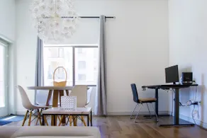 Resort-Style Suite with Gorgeous Views near DTLA - Image 4