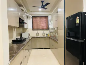 Premium 3BHK | Ardee City | Fully Furnished Stay - Image 2